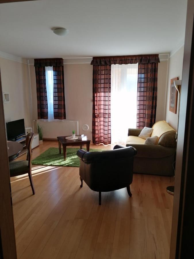 Beatrix Apartments Bük Extérieur photo